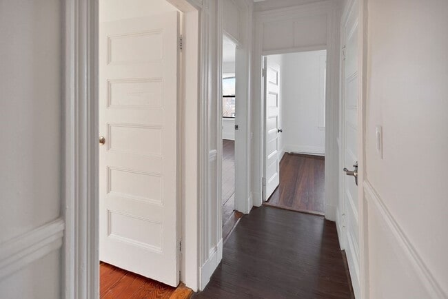 Building Photo - 868 Huntington Ave