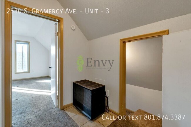 Building Photo - 2530 Gramercy Ave