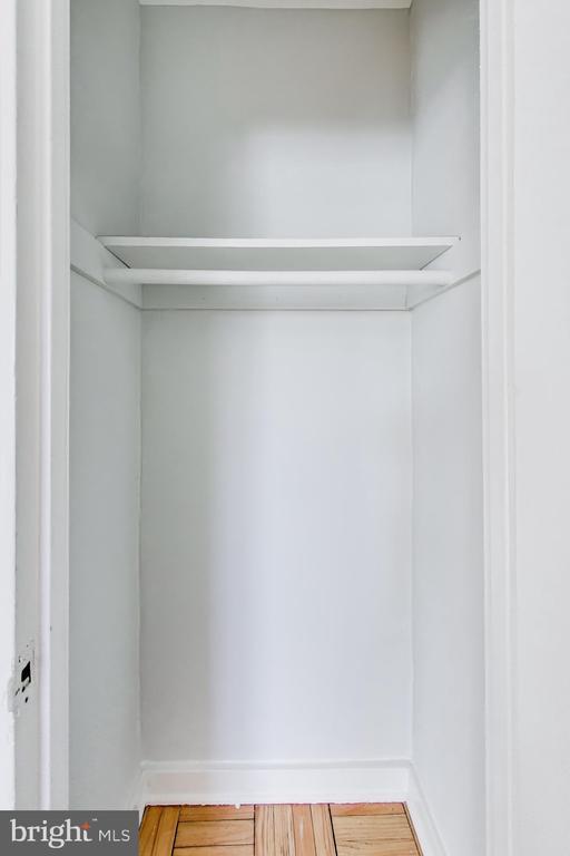 Building Photo - 1722 N Quinn St