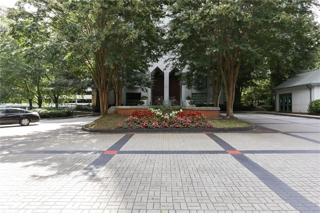 Building Photo - 2870 Pharr Ct S Northwest