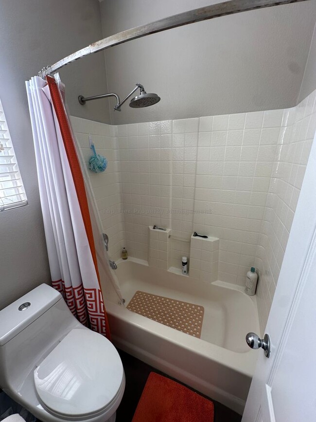 Building Photo - Rarely Available Townhome in Highly Sought after Portico-Rancho Carrillo