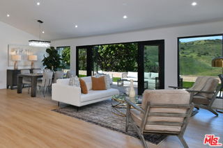 Building Photo - 26065 Farmfield Rd