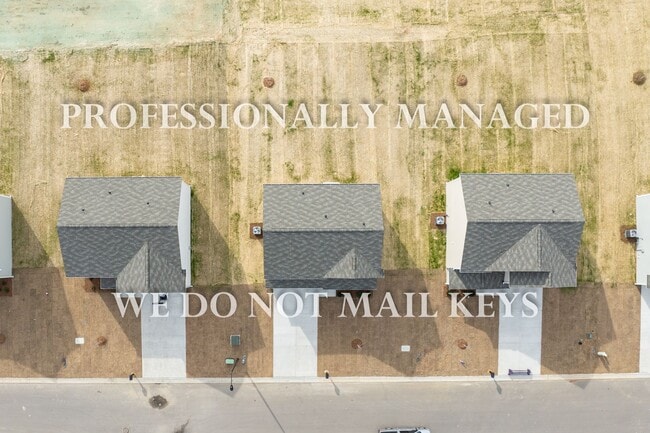 Building Photo - 7009 Peppermill Way