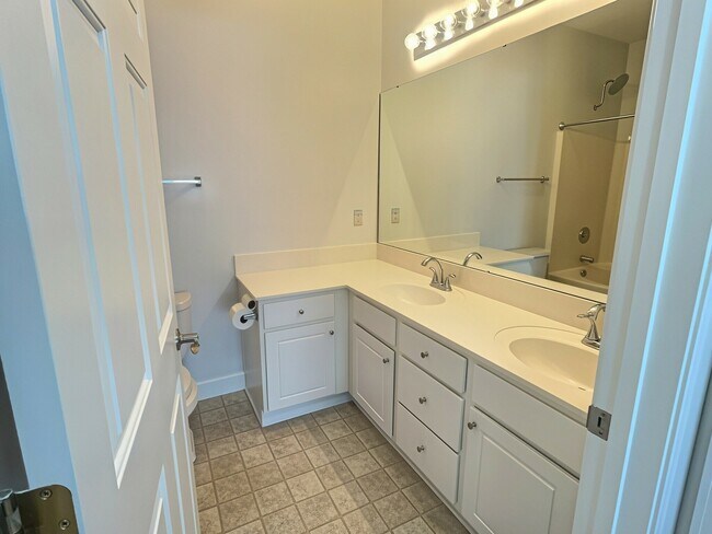 Building Photo - 4933 Crab Pond Ct