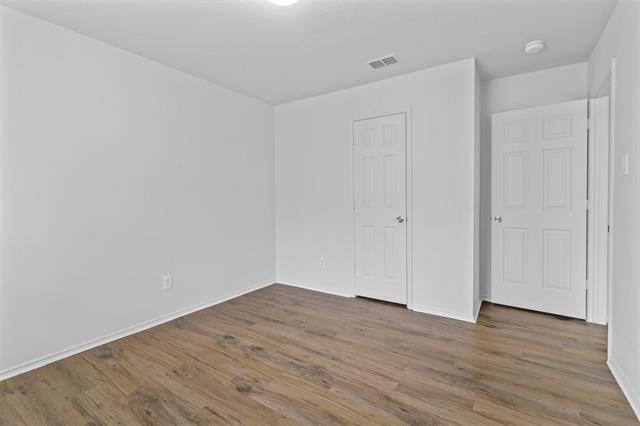Building Photo - 2205 Lookout Ln