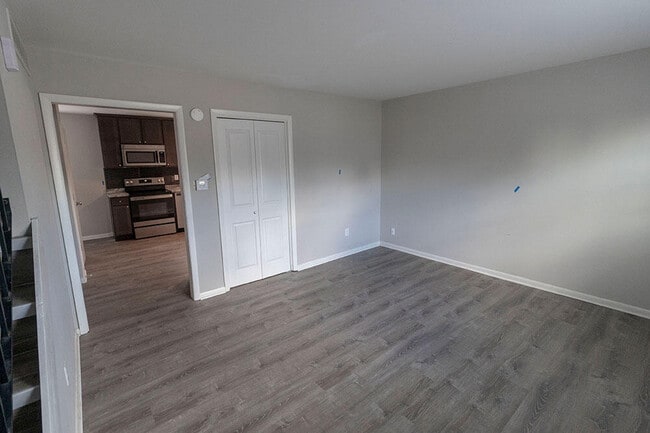 Building Photo - 1219 Player Pl