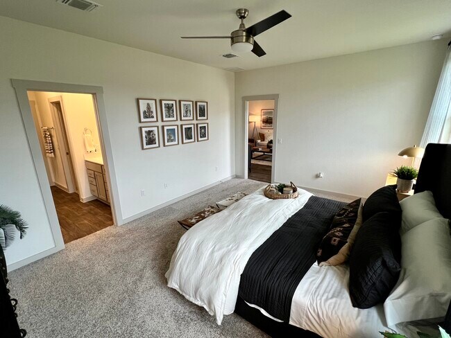 Building Photo - 101 Altamont St