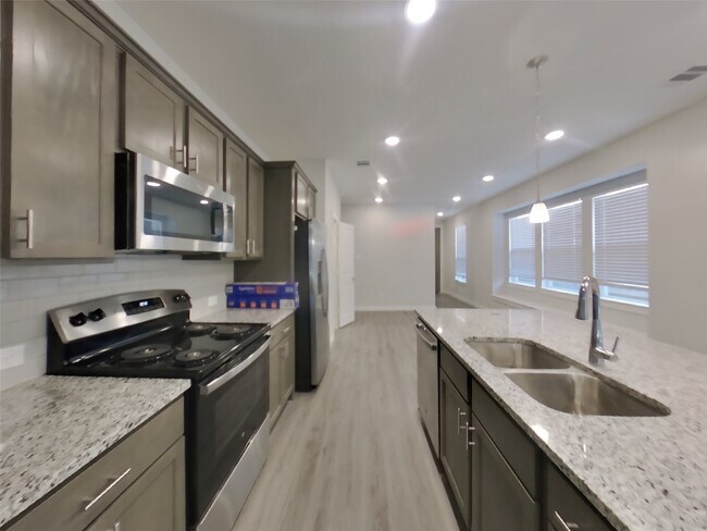 Building Photo - 2451 Cohorn Trl