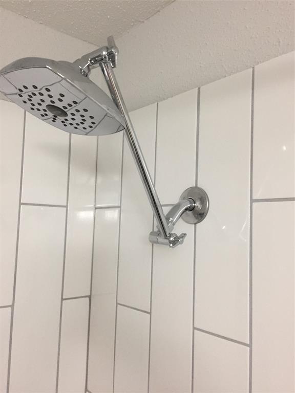 Master Shower - 4001 Nasa Pky