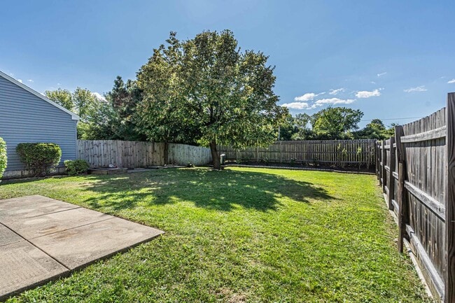Building Photo - 72 Wilton Ln