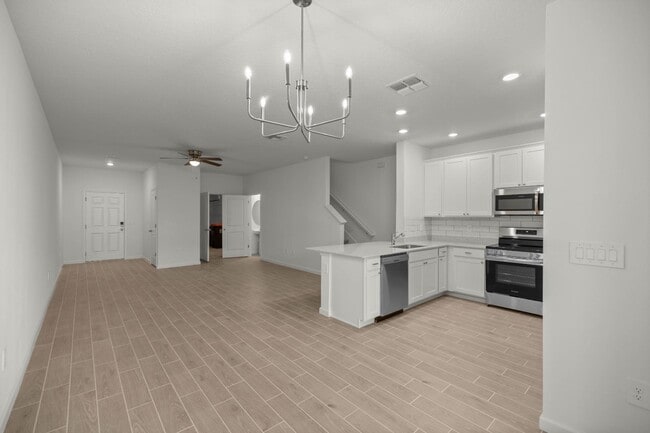 Building Photo - 3632 SE 37th Ct