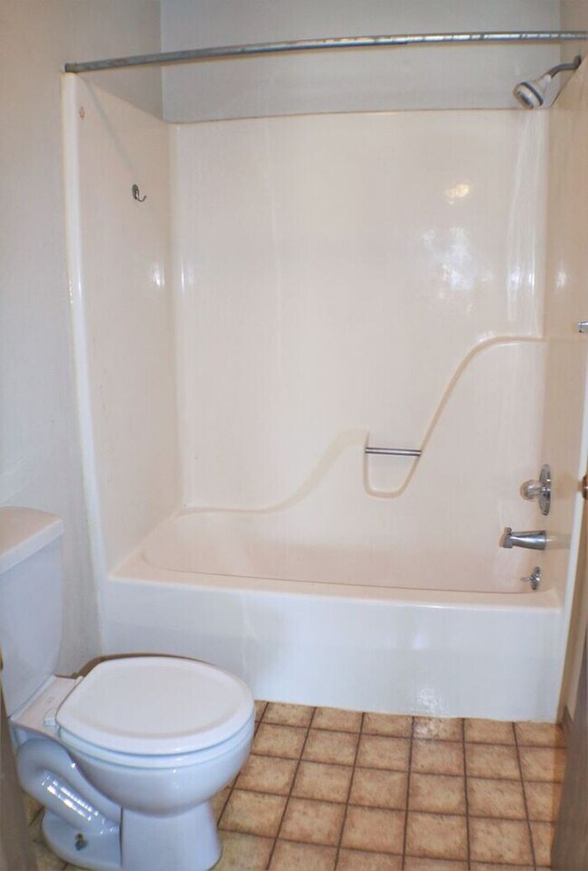 Building Photo - $1,195 | 2 Bedroom, 2 Bathroom Apartment | Dog Friendly* | Available for August 1st, 2026 Move In!