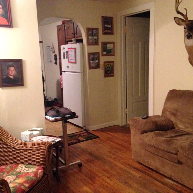 Building Photo - 1349 Newton St