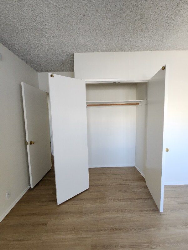 Building Photo - 4350 Troost Ave