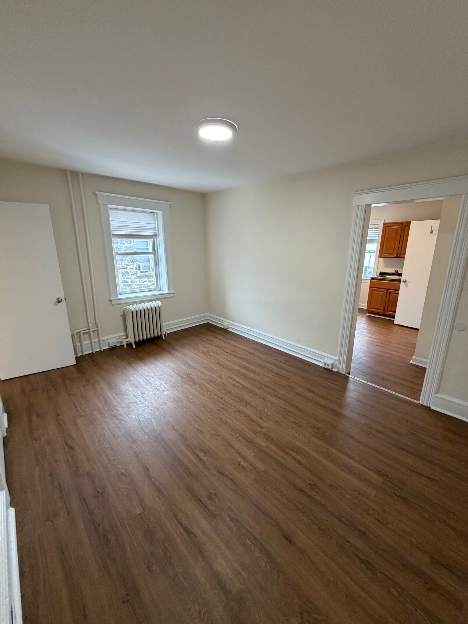 Living Room - 140 Hamilton Ave