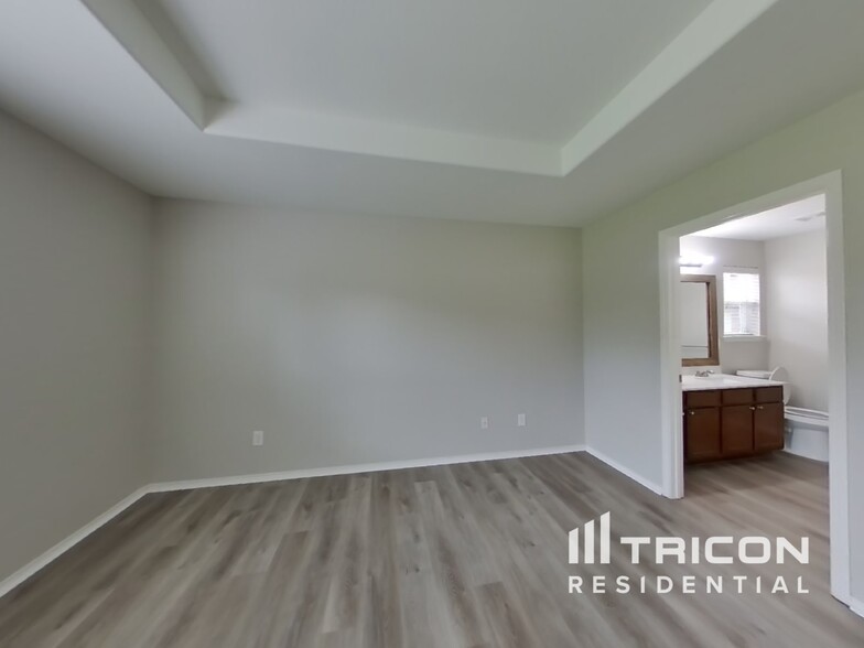 Building Photo - 1456 Willoughby Way