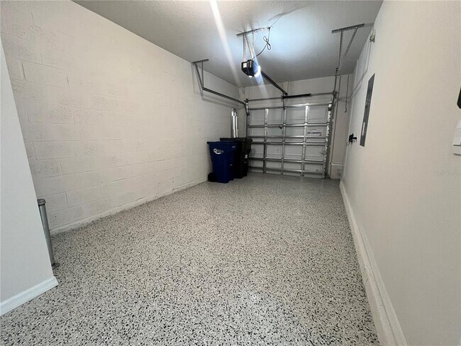 Building Photo - 2613 Fetlock Run