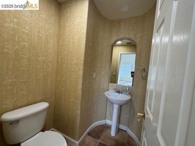 Building Photo - 4053 Galenez Way