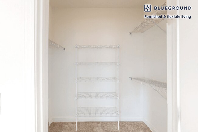 Building Photo - 152 Shipyard Dr