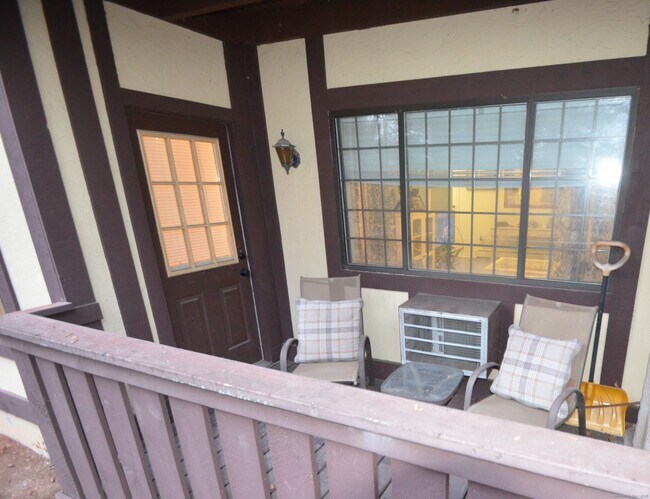 Building Photo - 125 Warner Hill Rd