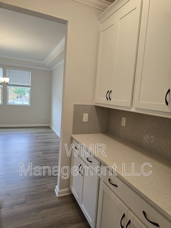 Building Photo - 1119 Bellshill Dr