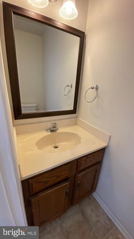Building Photo - 9538 Quarry Bridge Ct