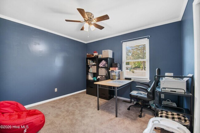Building Photo - 235 Sand Ridge Rd