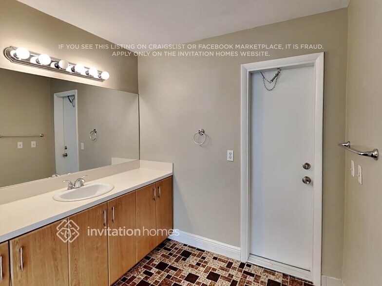 Building Photo - 11736 SW 59th St