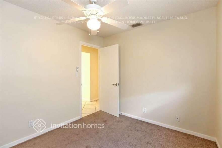 Building Photo - 9331 NW 43rd St