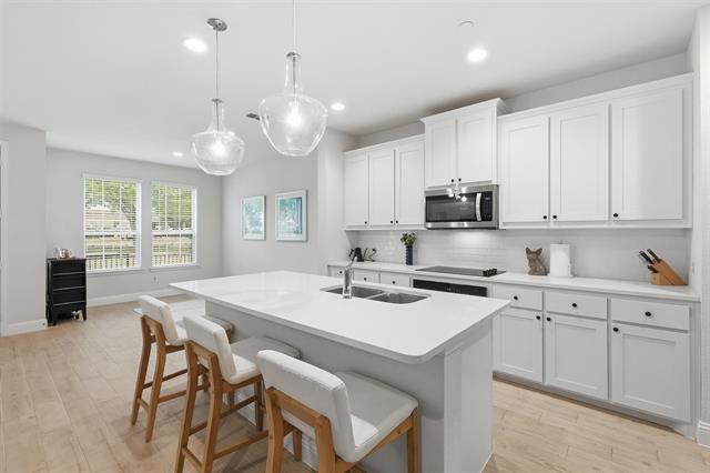 Building Photo - 6132 Bursey Rd