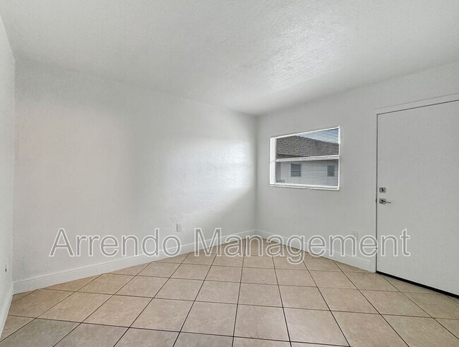 Building Photo - 8475 SW 94th St