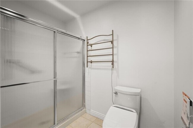 Building Photo - 28137 Ridgepoint Ct