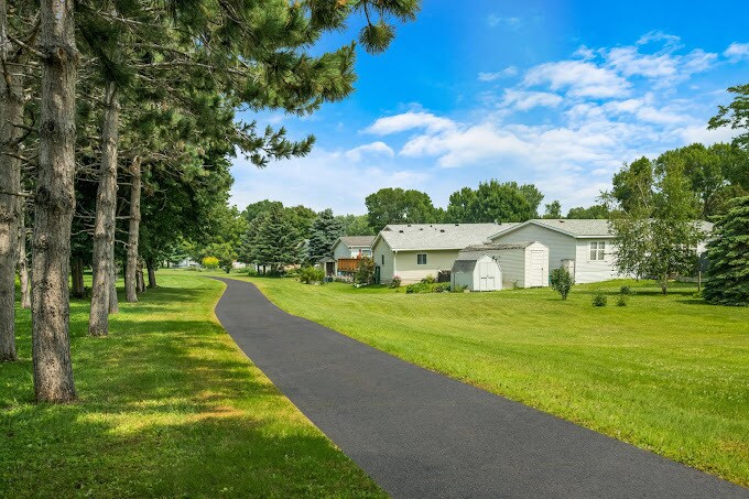 Building Photo - 36 Meggan Dr