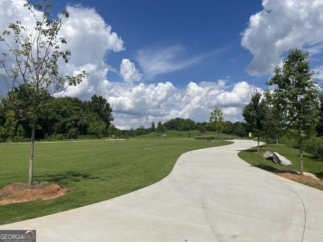 Building Photo - 1568 Driggs Dr NW