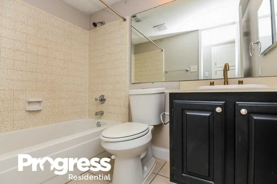 Building Photo - 6707 Greenspring Dr