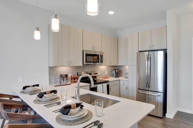 Elegant Kitchen - Overture 9th + CO 55+ Active Adult Apartment Homes