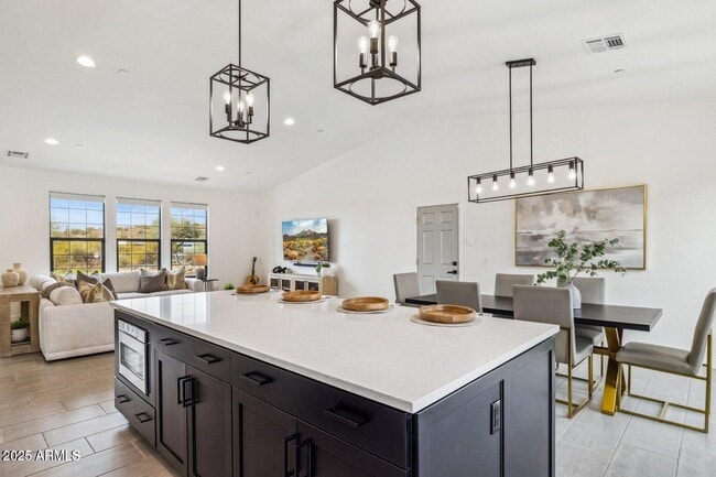 Building Photo - 16710 E Trevino Dr