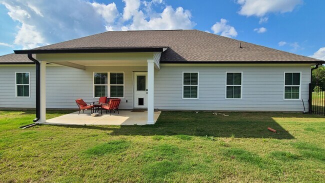 Building Photo - 285 Co Rd 44