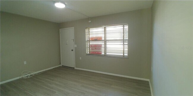 Building Photo - 1007 Florida Ave
