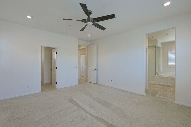 Building Photo - Gorgeous 4 Bedroom and 3 Bath Home in Chula vista/Otay Ranch Area