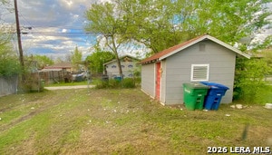 Building Photo - 433 Kayton Ave