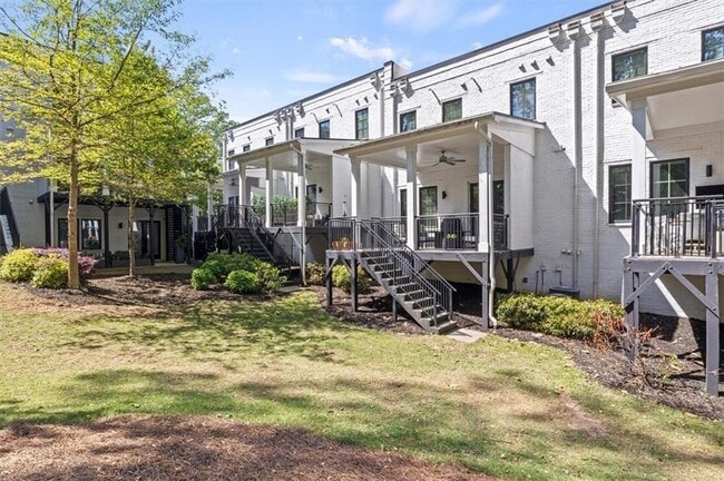 Building Photo - 1337 Grey Fox Ct NE