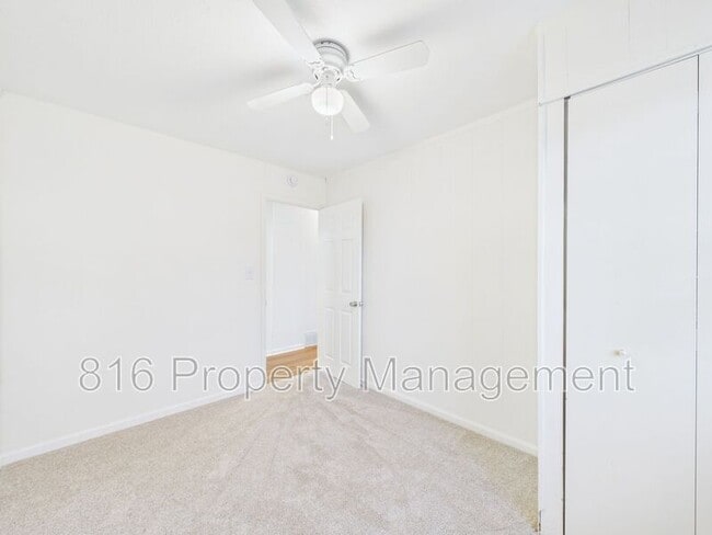 Building Photo - 6202 E 150th Terrace