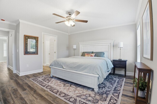 Building Photo - Latitude 32