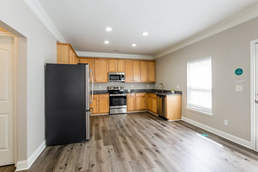 Building Photo - 11037 Chrudan Dr