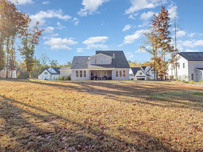 Building Photo - 300 W Amber Oak Dr