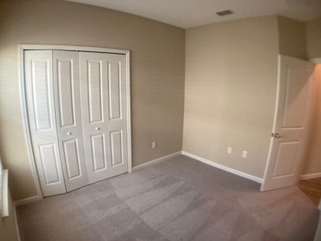 Building Photo - ***TWO WEEKS FREE*** Comfortable 3 Bedroom Home With Great Outdoor Space