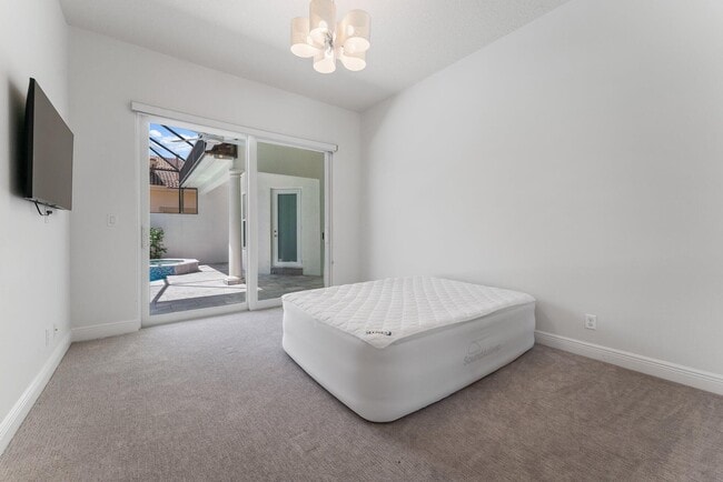 Building Photo - 128 Abondance Dr