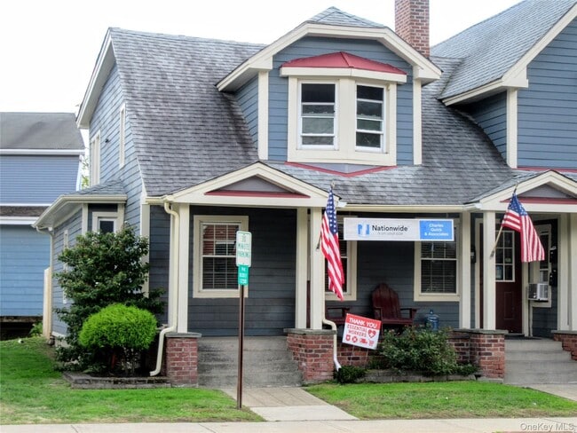 Primary Photo - 13 W Main St