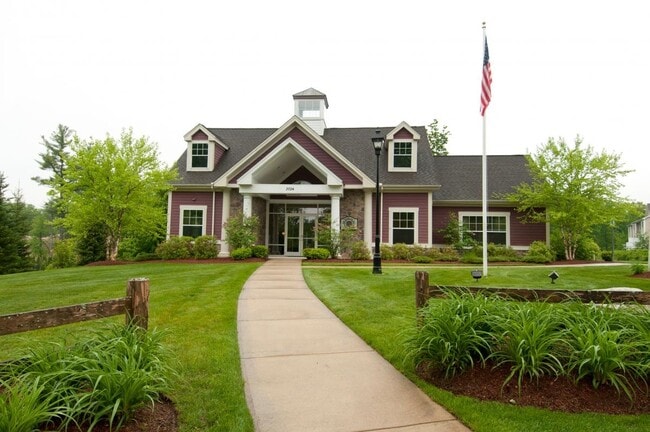 Building Photo - 181 Knollwood Way